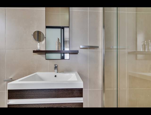 2 BEDROOM APARTMENT TO LET IN FOURWAYS